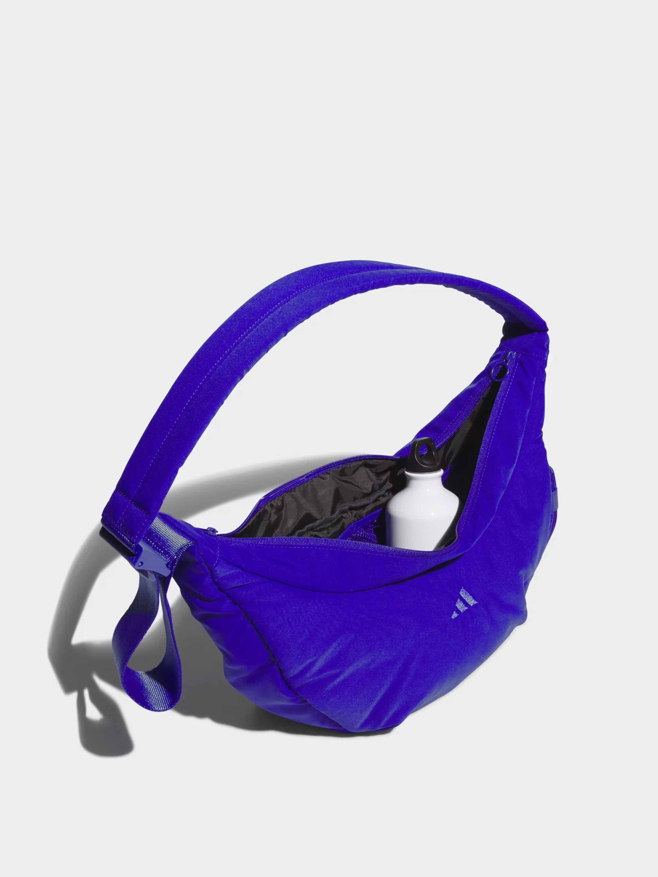 Хобо Adidas Must Haves Puffy Shoulder Performance модель JZ4419 Фото