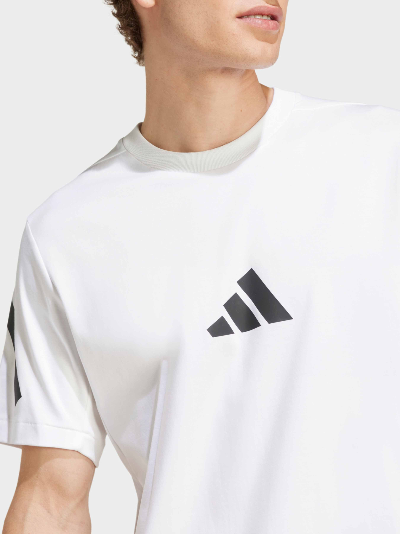 Футболка Adidas Z.N.E. Sportswear Модель JE3078 Фото