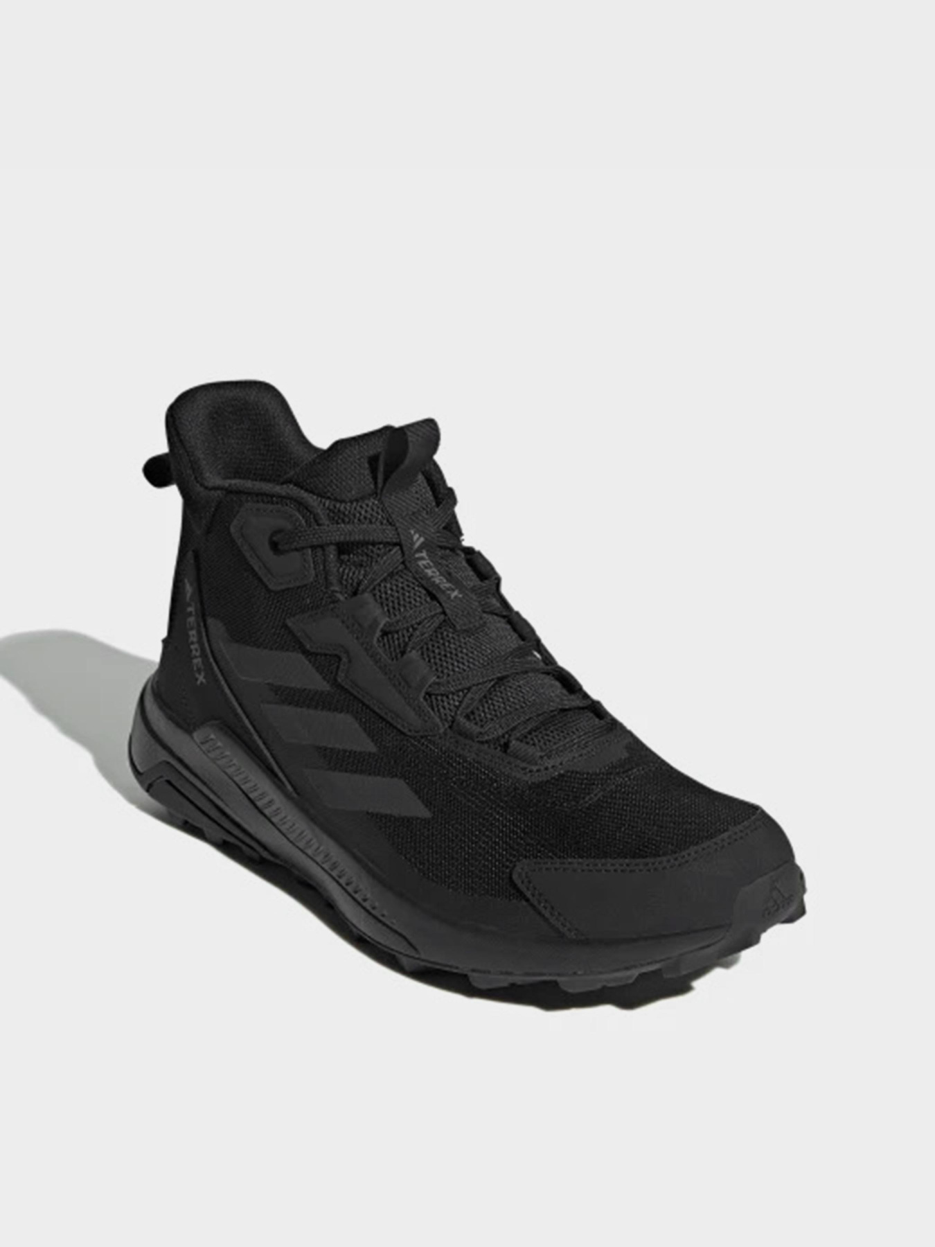 Ботинки аутдор Adidas модель IE1473 Фото