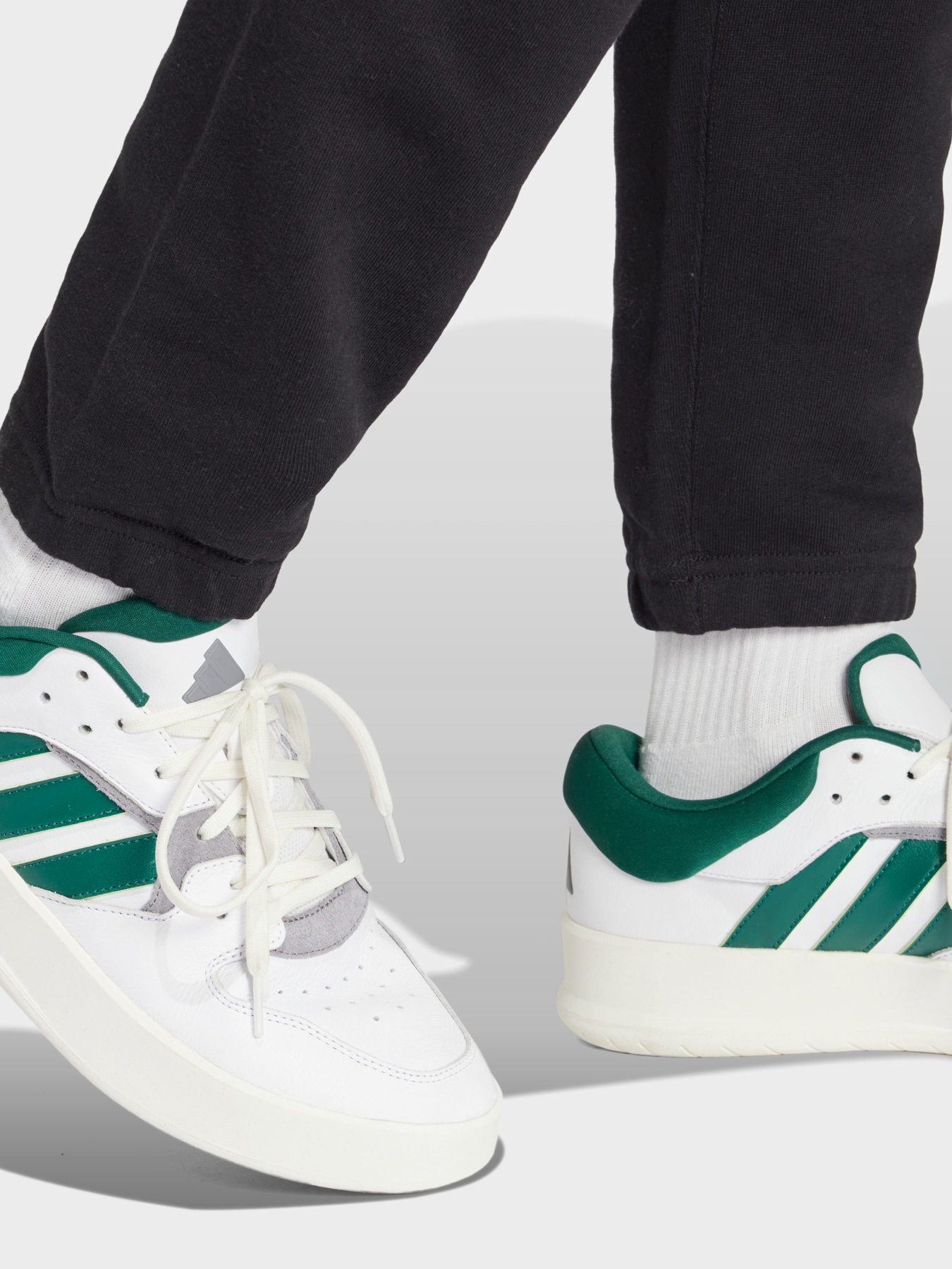 Штаны спортивные Adidas ALL SZN FRENCH TERRY модель IV5216 Фото