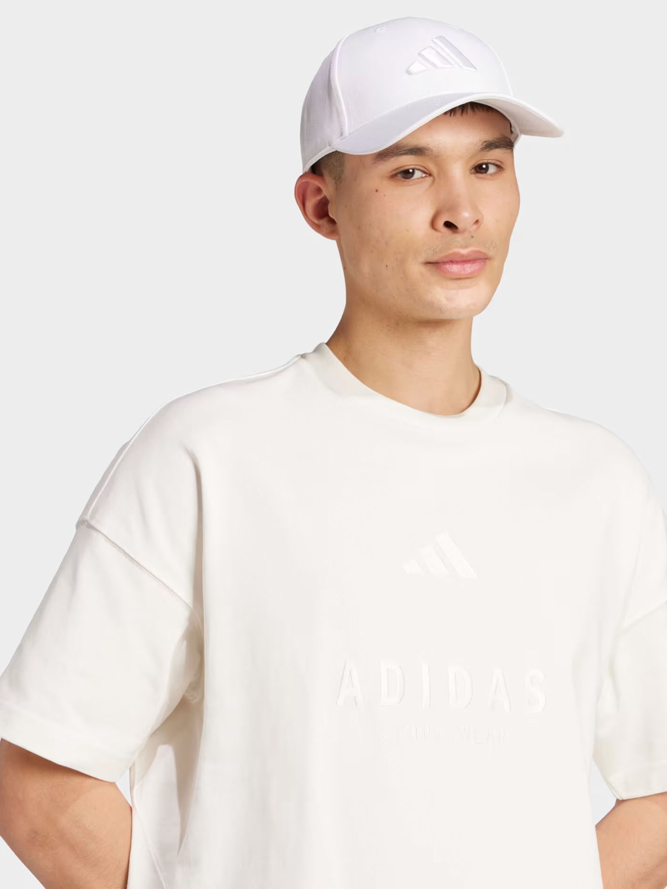 Футболки и поло Adidas ALL SZN EMBROIDERED GRAPHICS модель JL6552 Фото