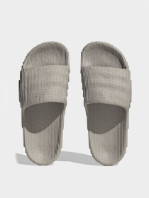 Adidas HQ4670 модель HQ4670 Adidas HQ4670 модель HQ4670 Фото