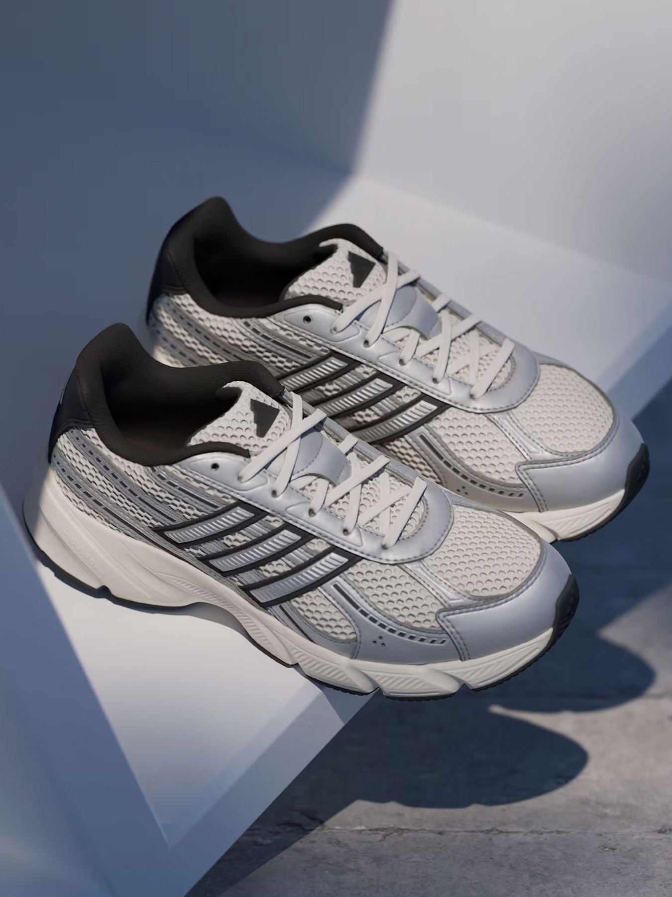 Adidas HQ7289 модель HQ7289 Фото