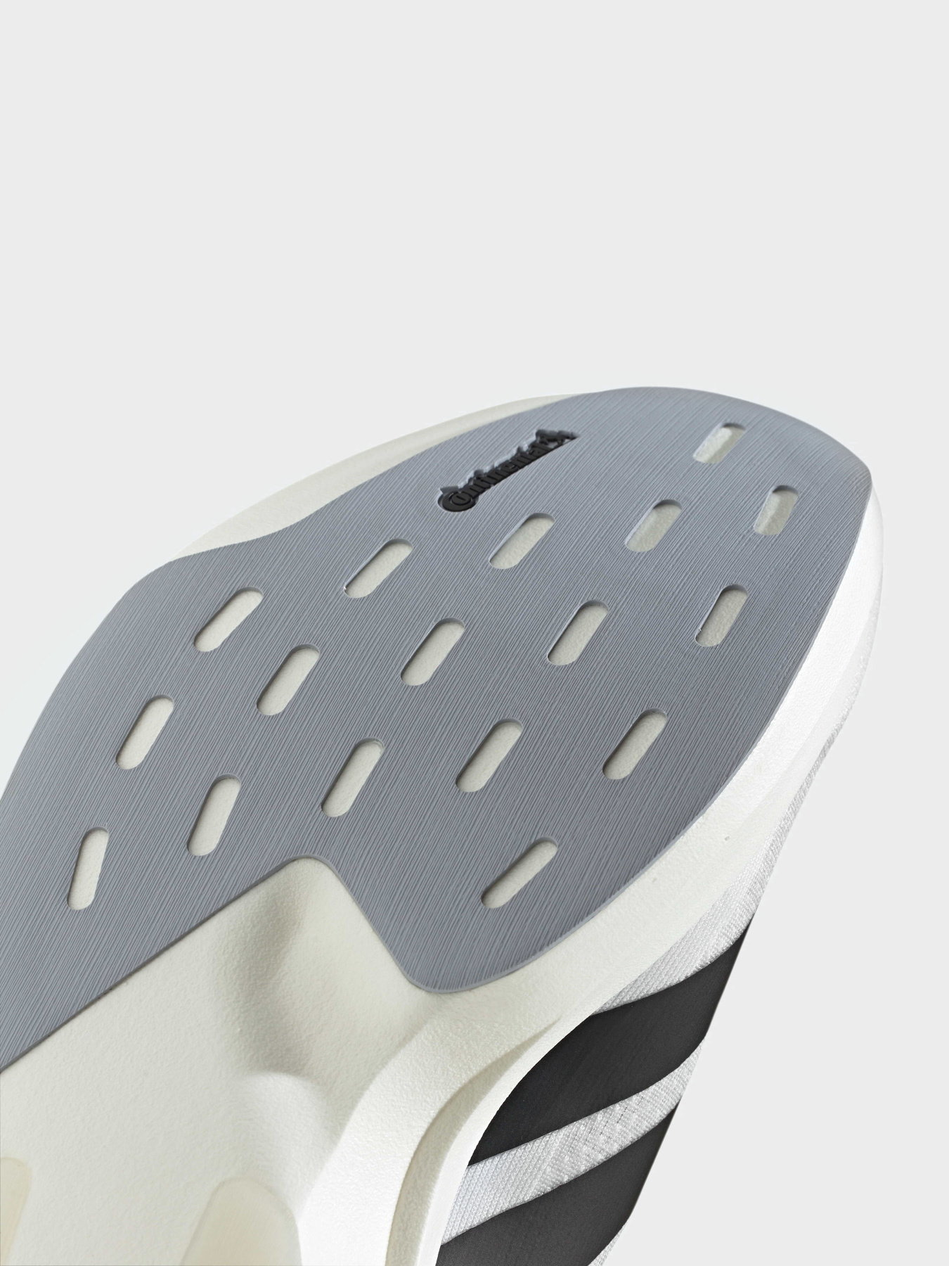 Adidas модель JH6206 Adidas модель JH6206 Фото