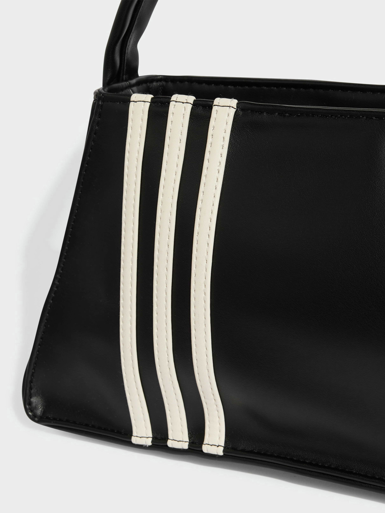 Сумки Adidas PU SH модель JC6001 Фото