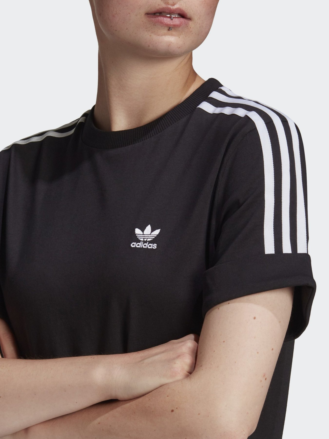 Сукні Adidas ADICOLOR CLASSICS модель GN2777 Фото