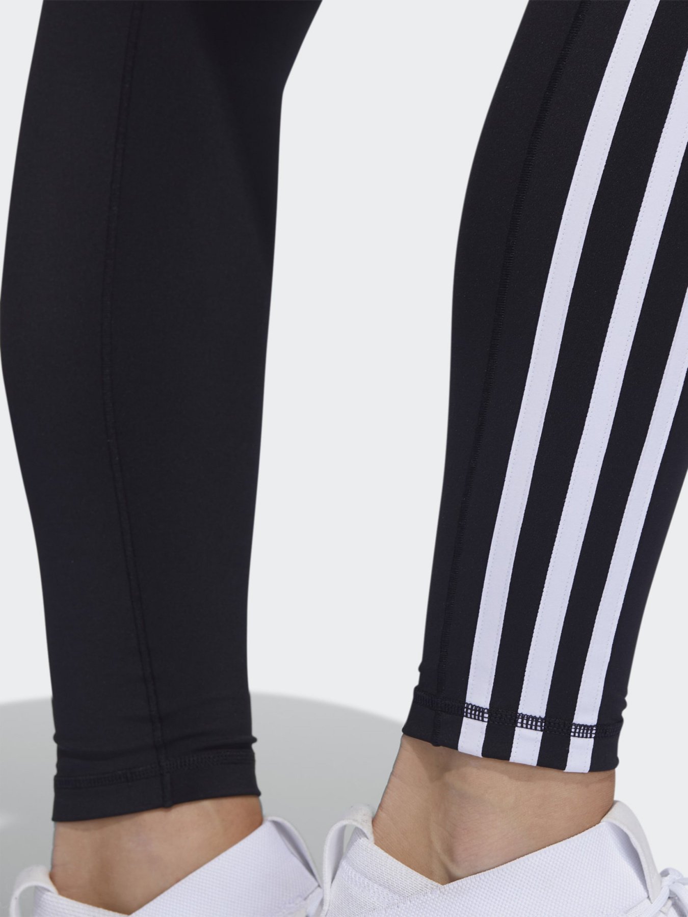 Леггинсы спортивные Adidas Bt 2.0 3S Lt модель FJ7191 Фото