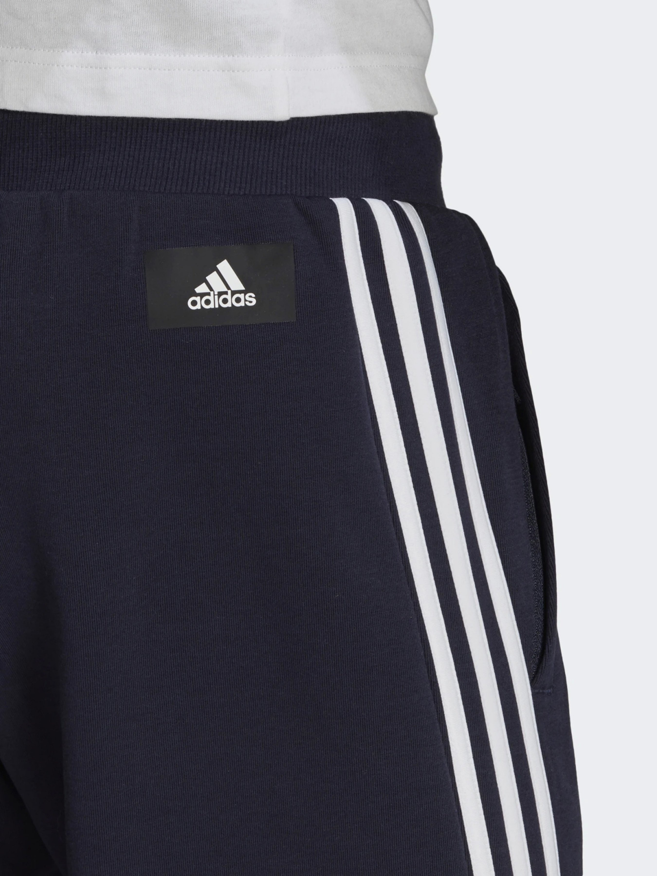 Штаны спортивные Adidas SPORTSWEAR 3-STRIPES модель GM6461 Фото