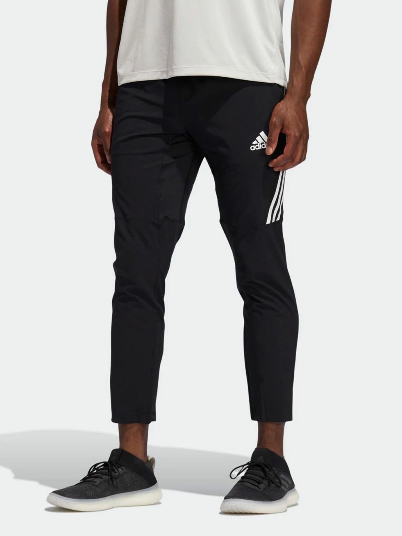 Штаны спортивные Adidas AEROREADY 3-STRIPES модель GM0639 Фото