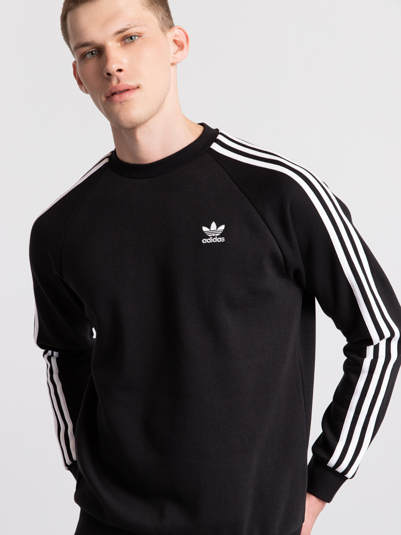 Свитшот Adidas Originals Adicolor Classics3-Stripes модель GN3487 Фото