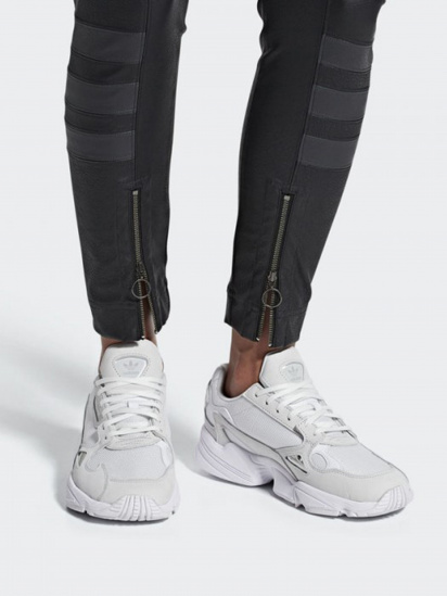 Кросівки adidas Falcon Originals модель B28128 — фото 4 - INTERTOP