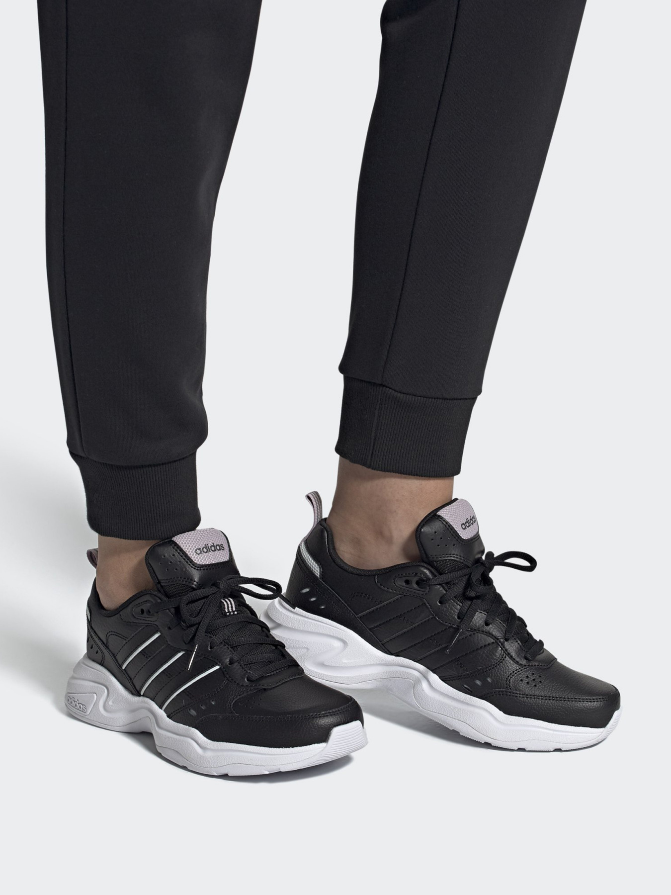 Кросівки Adidas Strutter модель EG2688 Фото