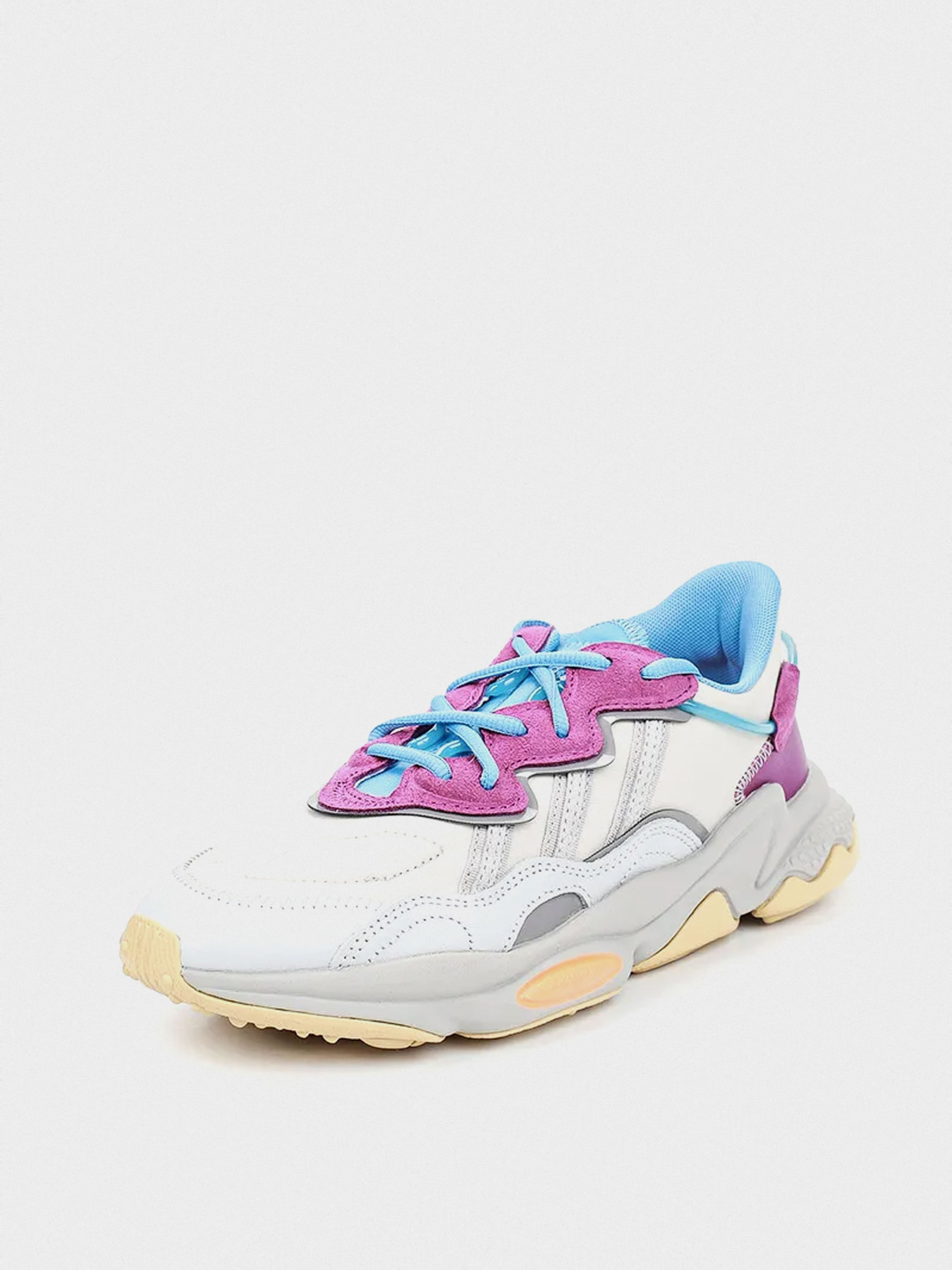 Кроссовки повседневные Adidas OZWEEGO модель FX6107 Фото