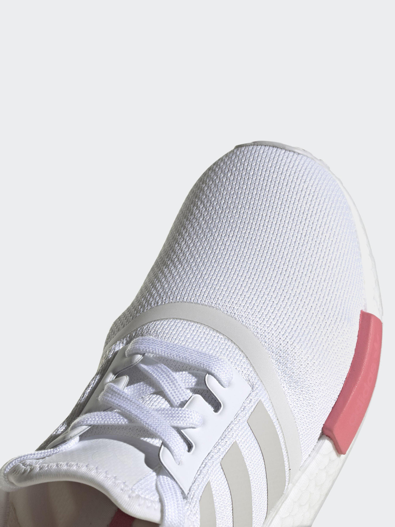 Кроссовки Adidas NMD_R1 Originals модель FX7074 Фото