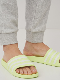 Шльопанці Adidas ADILETTE AQUA модель FY8105 Фото