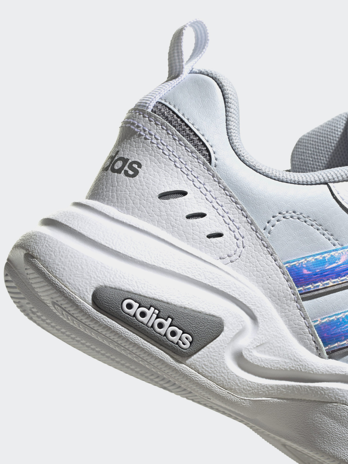 Кроссовки повседневные Adidas STRUTTER модель FY8632 Фото