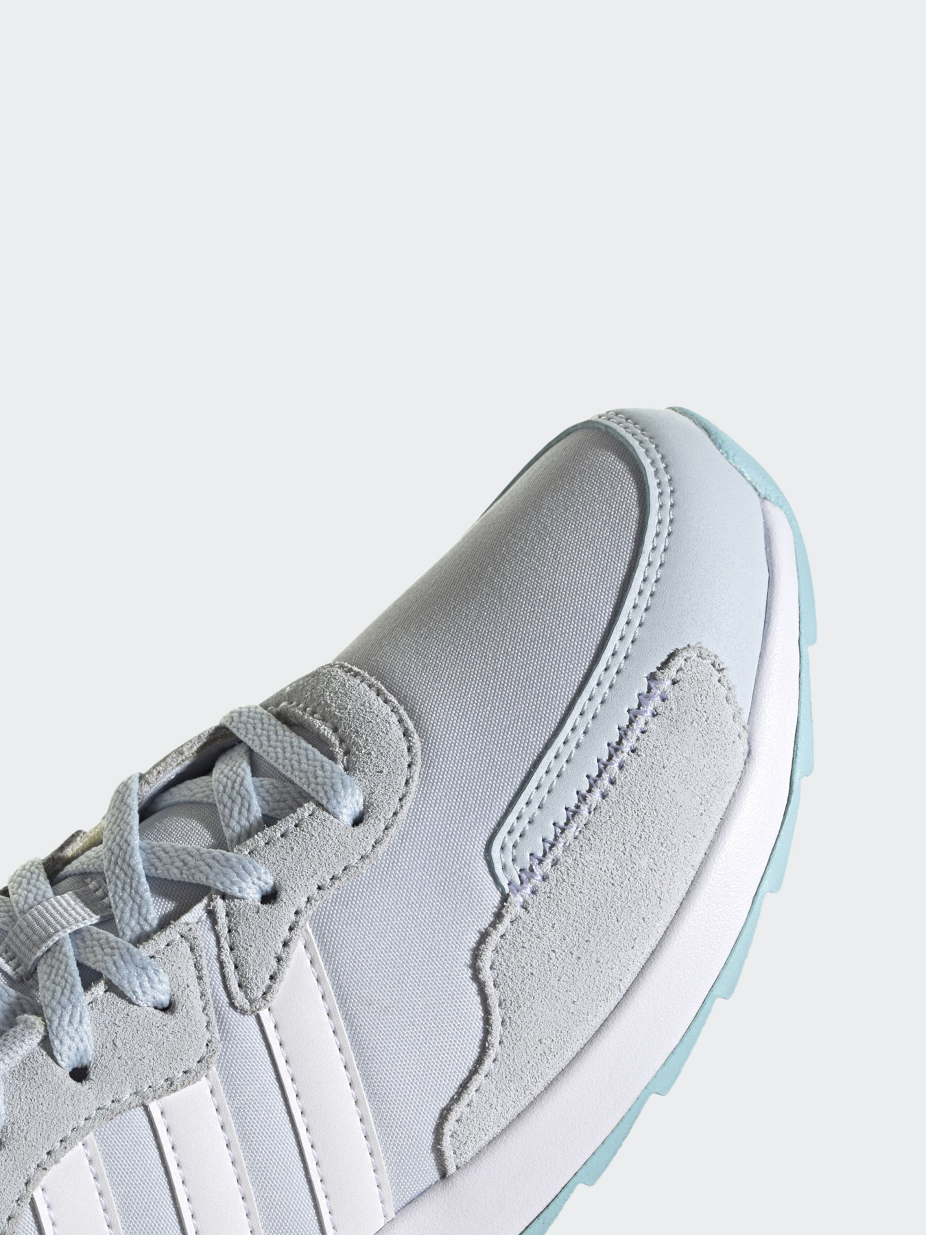 Кросівки повсякденні Adidas Retrorun модель FZ2217 Фото