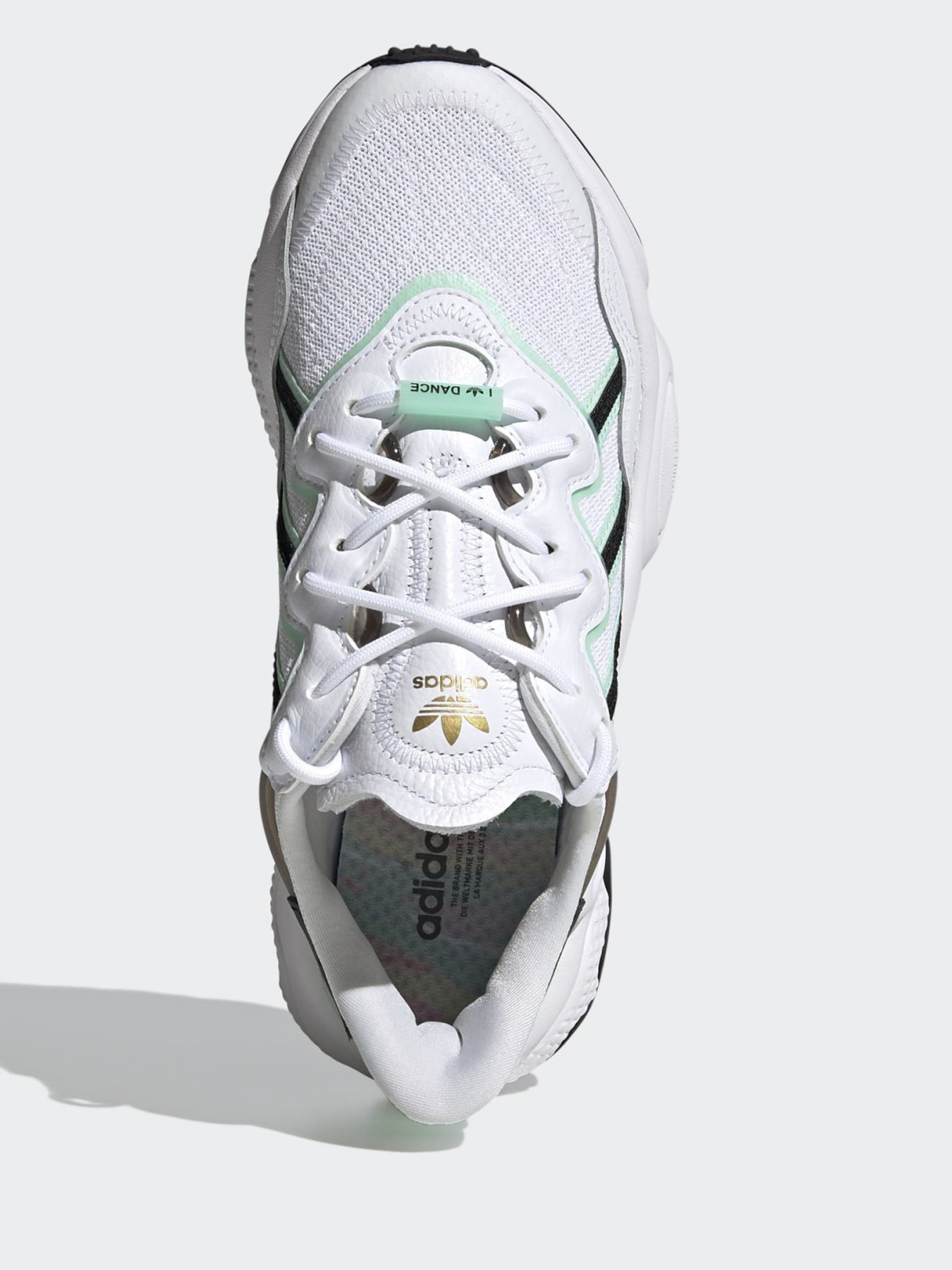 Кросівки Adidas OZWEEGO модель FZ3779 Фото