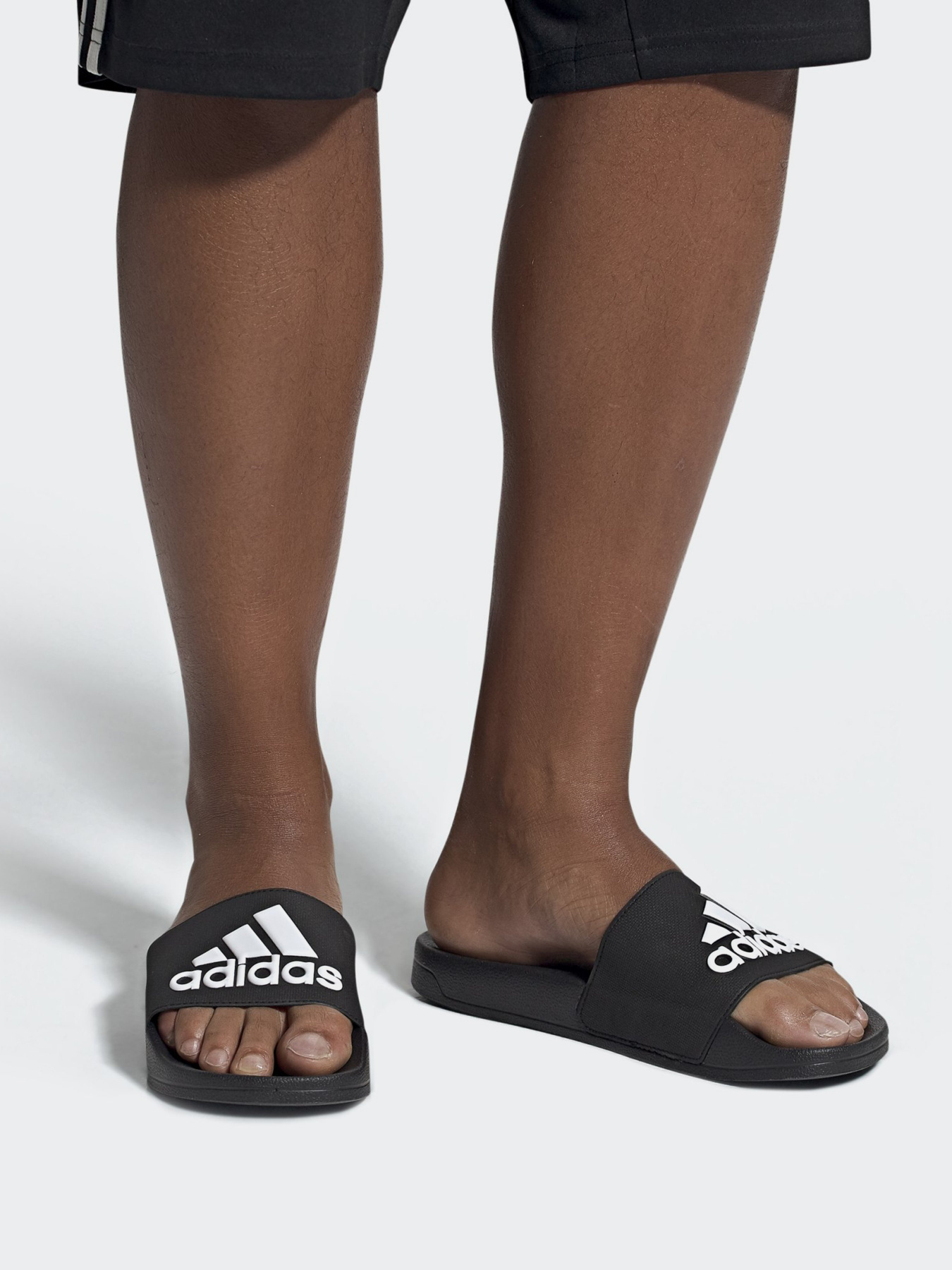 Шлепанцы Adidas Adilette Sportswear модель F34770 Фото