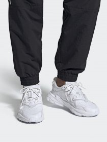 Кроссовки Adidas OZWEEGO модель EE5704 Фото