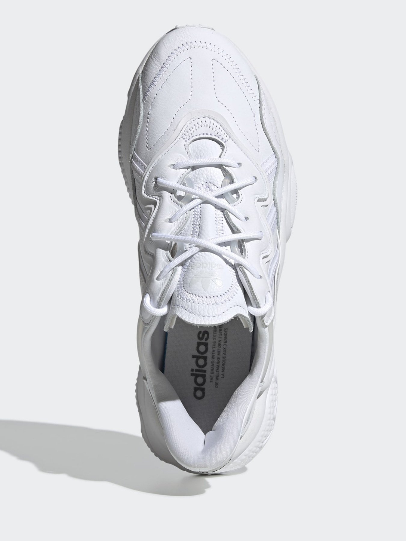 Кроссовки повседневные Adidas OZWEEGO модель EE5704 Фото