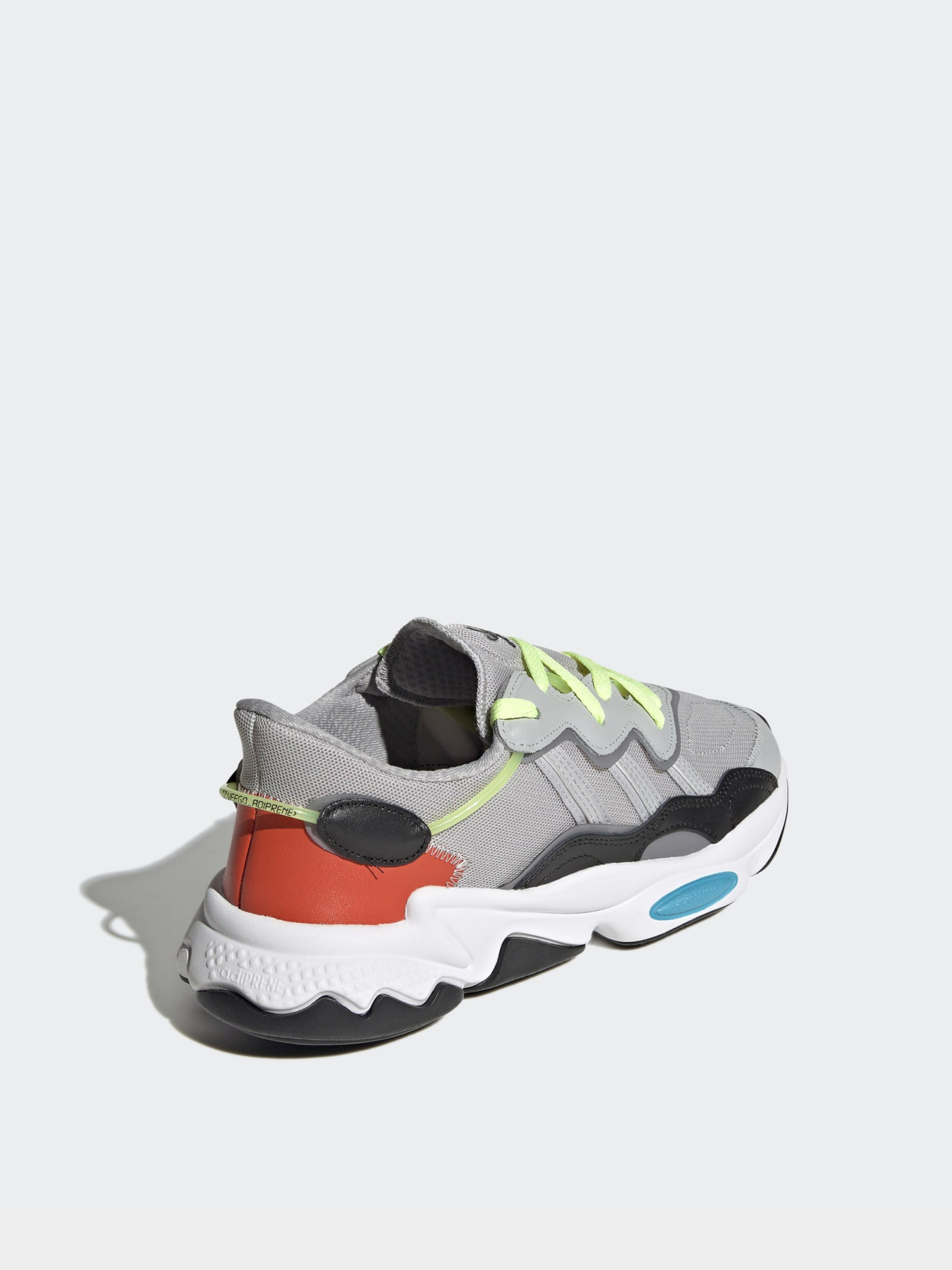 Кросівки Adidas OZWEEGO модель FX6058 Фото