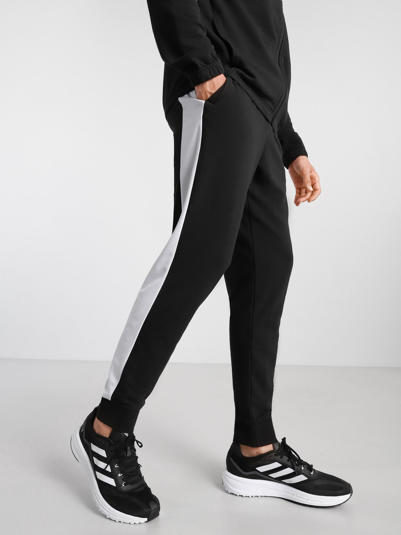 Кроссовки для бега Adidas SL20.2 модель FY0349 Фото