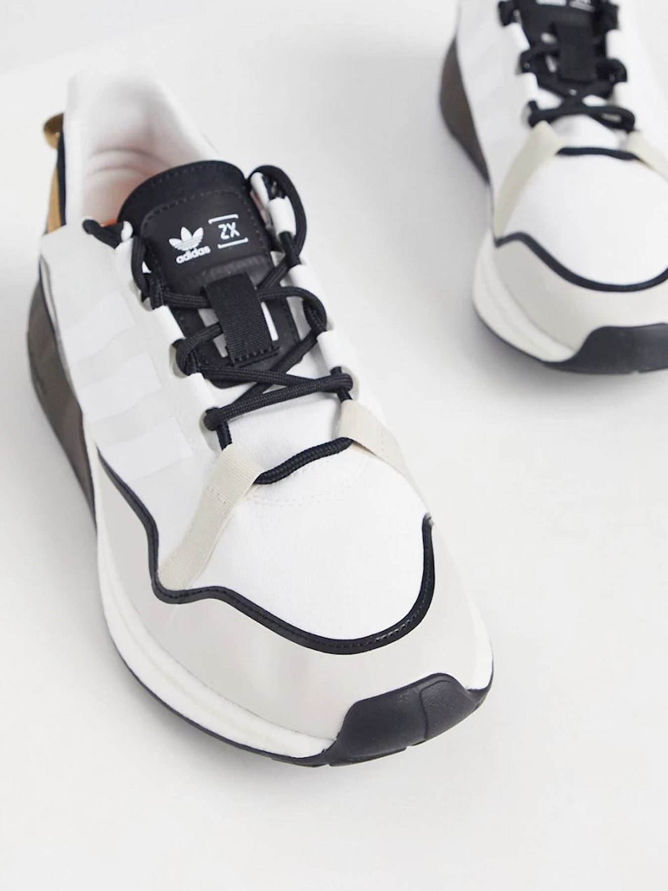 Кросівки Adidas ZX 2K BOOST PURE модель G57962 Фото