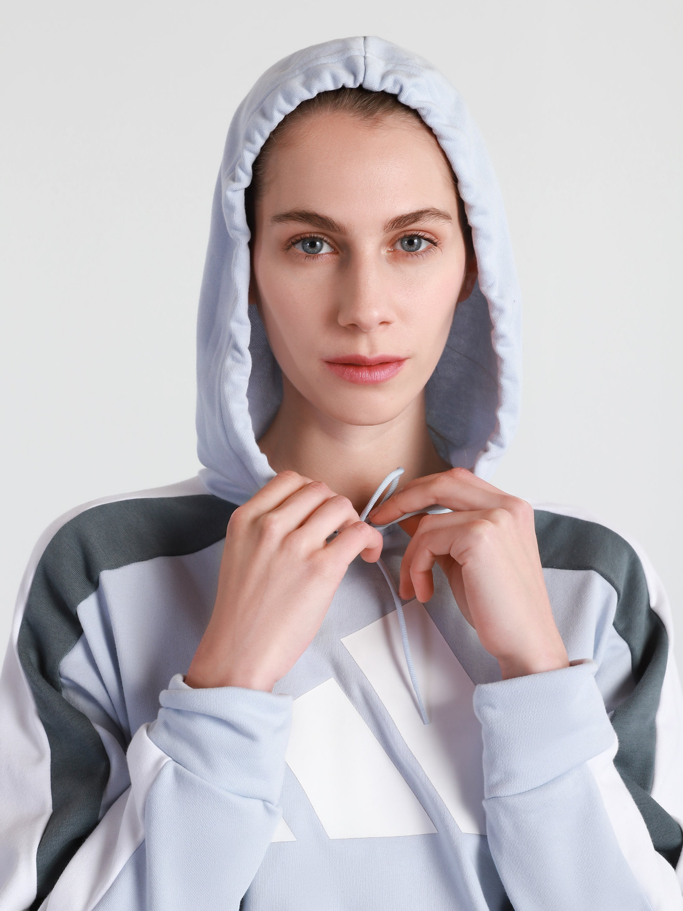 Спортивний костюм Adidas модель GL9484 Фото