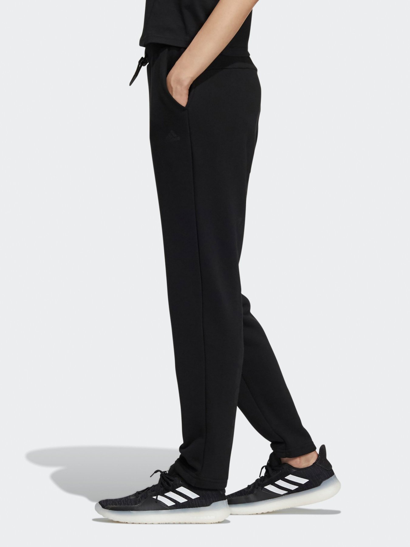 Штаны спортивные Adidas Word Sportswear модель GM0688 Фото