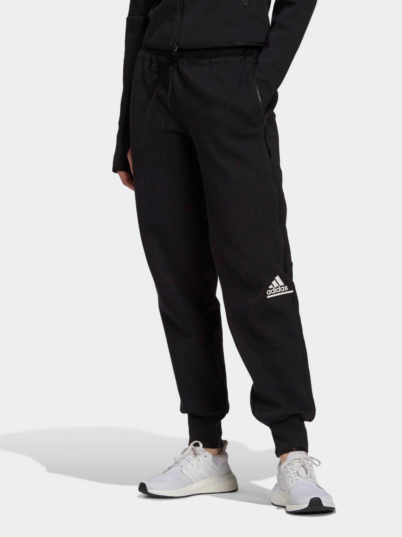 Штаны спортивные Adidas Z.N.E. модель GM3282 Фото