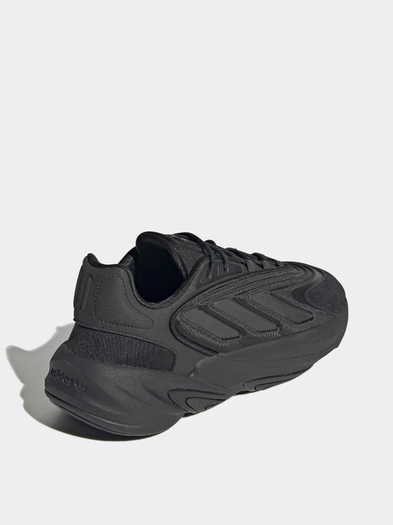Кроссовки Adidas OZELIA модель H04250 Фото