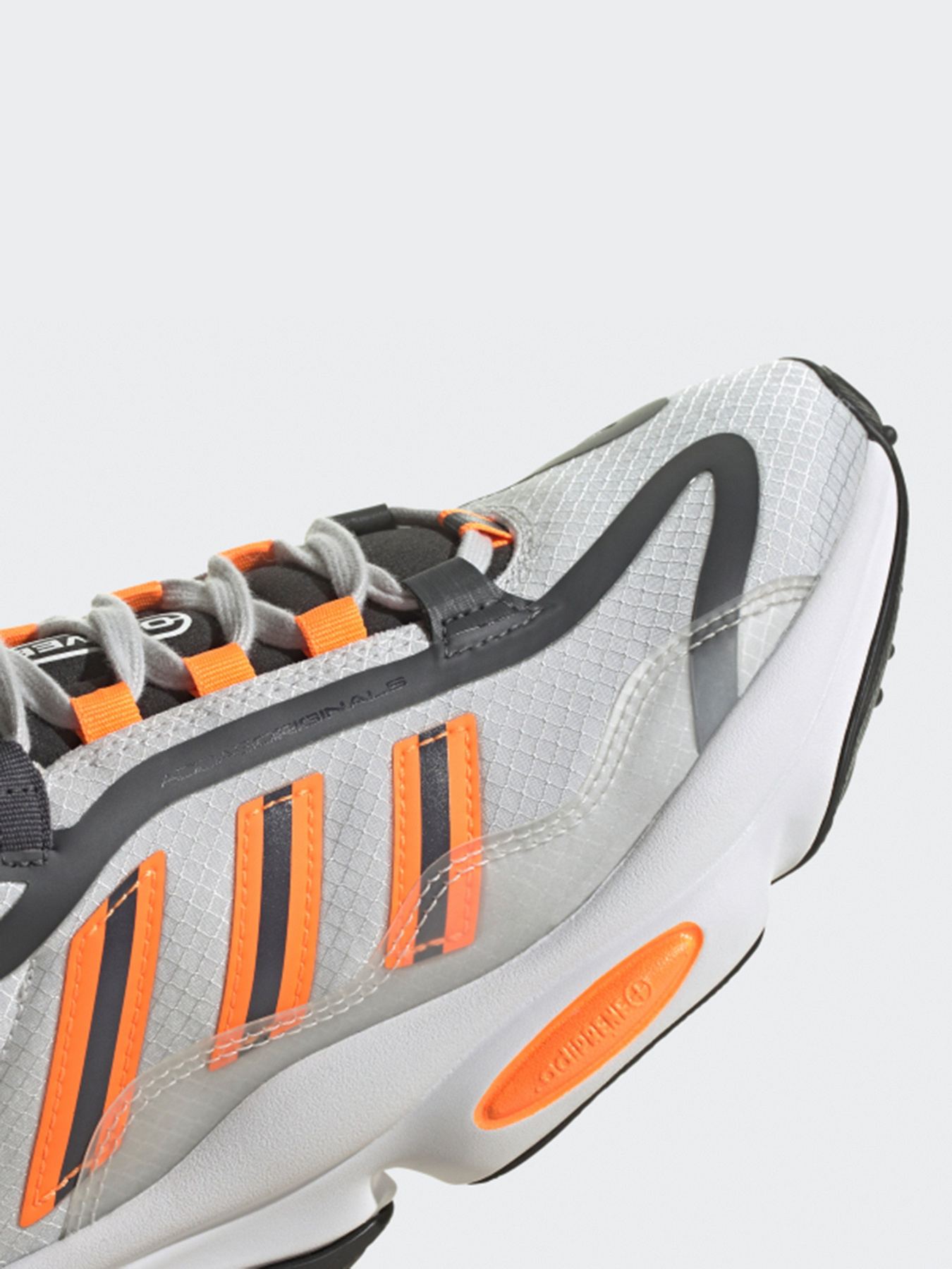 Кросівки Adidas OZWEEGO PURE модель GZ9180 Фото