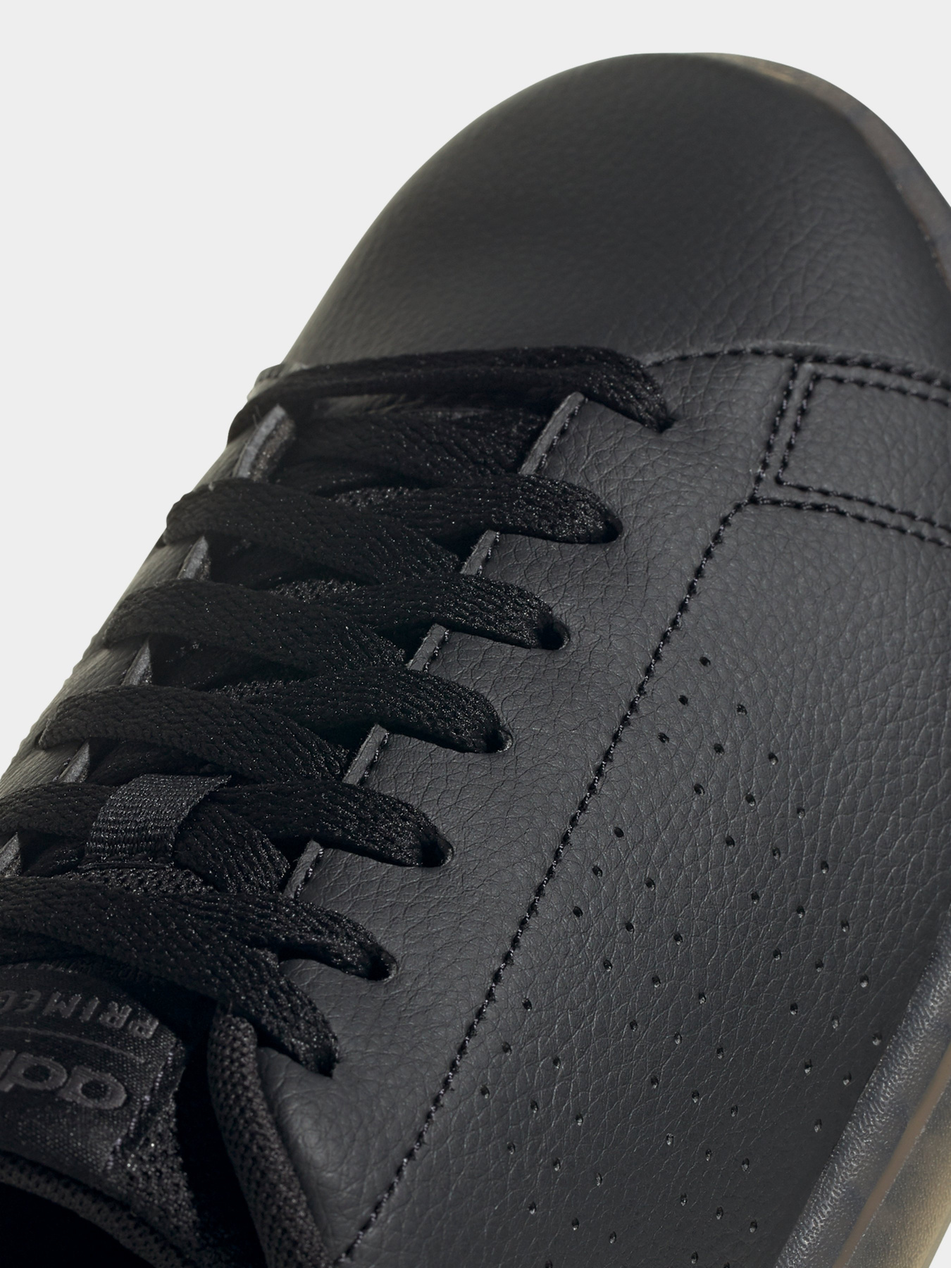 Кеды низкие Adidas Advantage модель H00570 Кеды низкие Adidas Advantage модель H00570 Фото