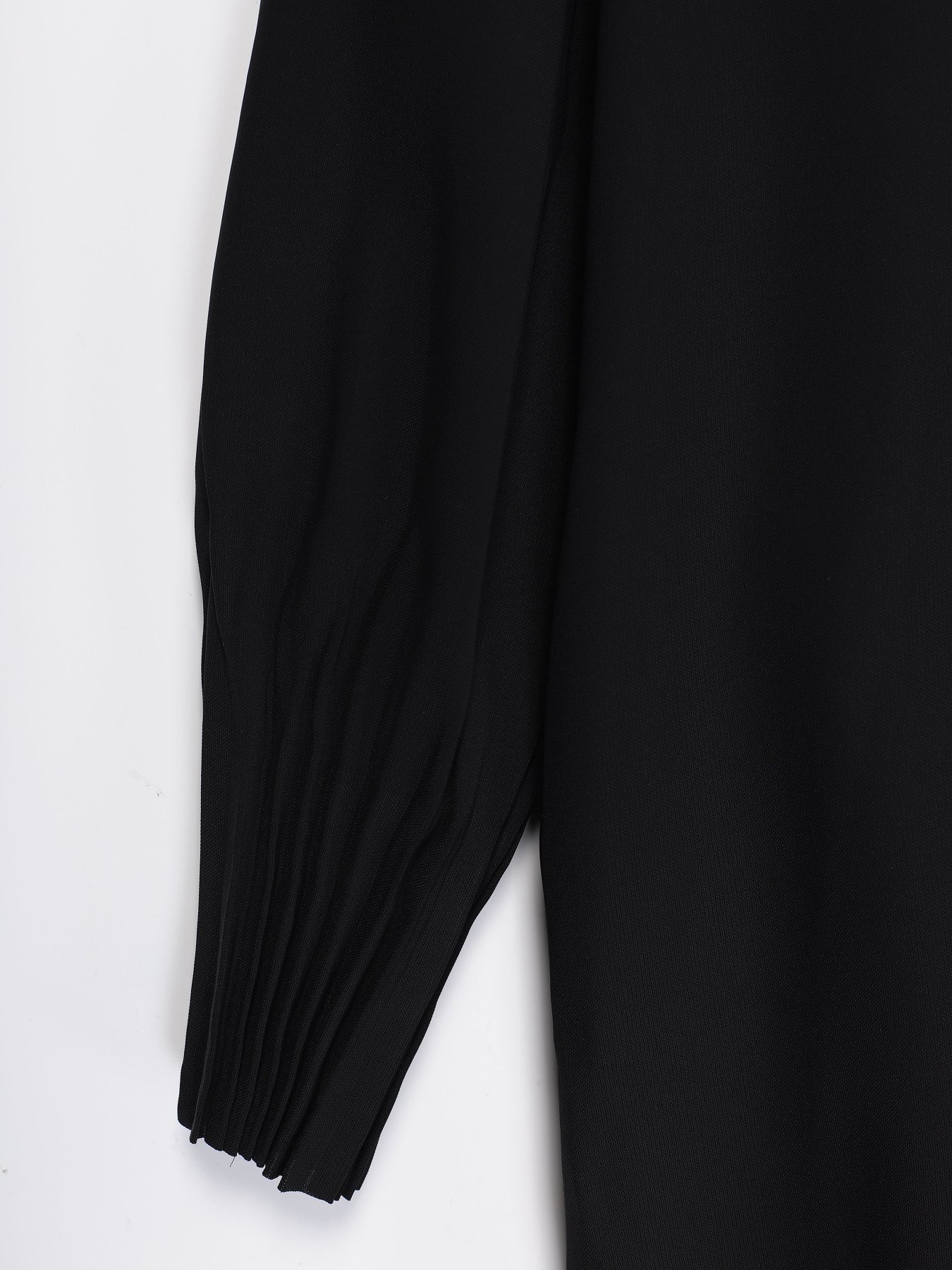 Платье мини COS модель 0374361_чорний Фото