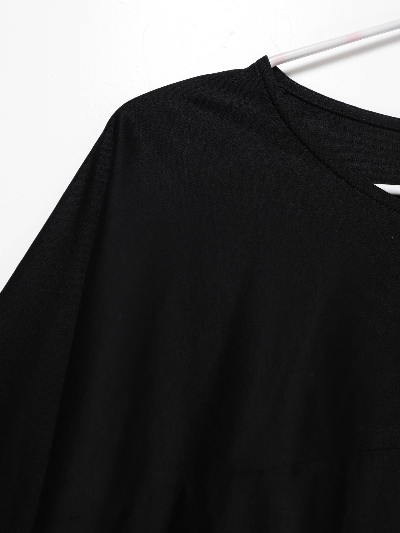 Блуза COS модель 0392129_чорний Фото