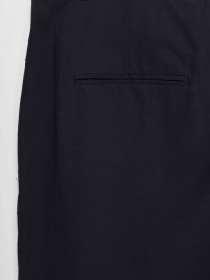 Повседневные штаны COS модель 0413512_т.синій Фото