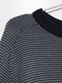 Джемпер COS модель 0470455_т.синій комб. Фото