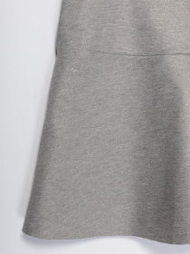 Спідниця міні COS модель 0489132_сірий комб. Фото