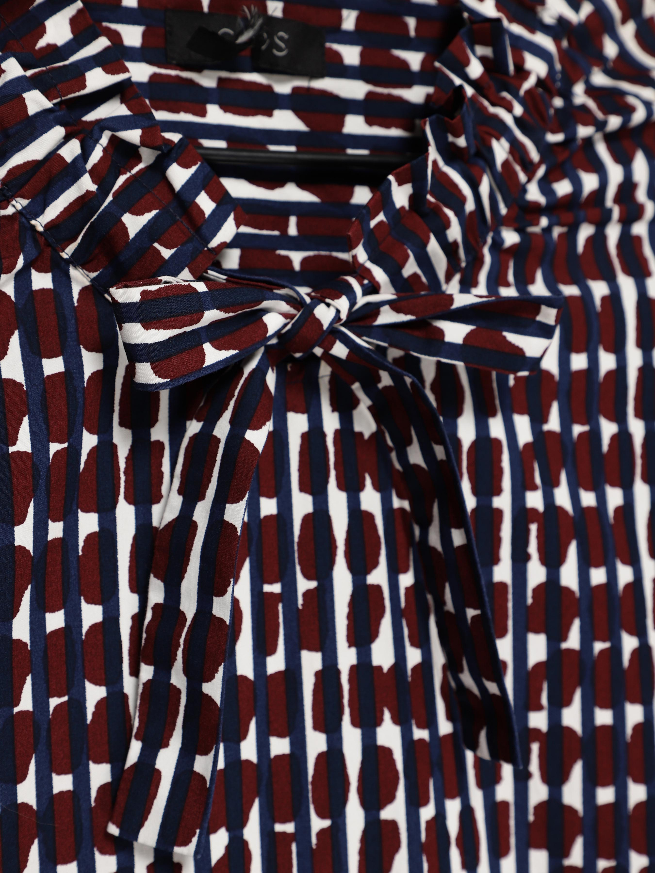 Платье мини COS модель 0552022_комб. Платье мини COS модель 0552022_комб. Фото