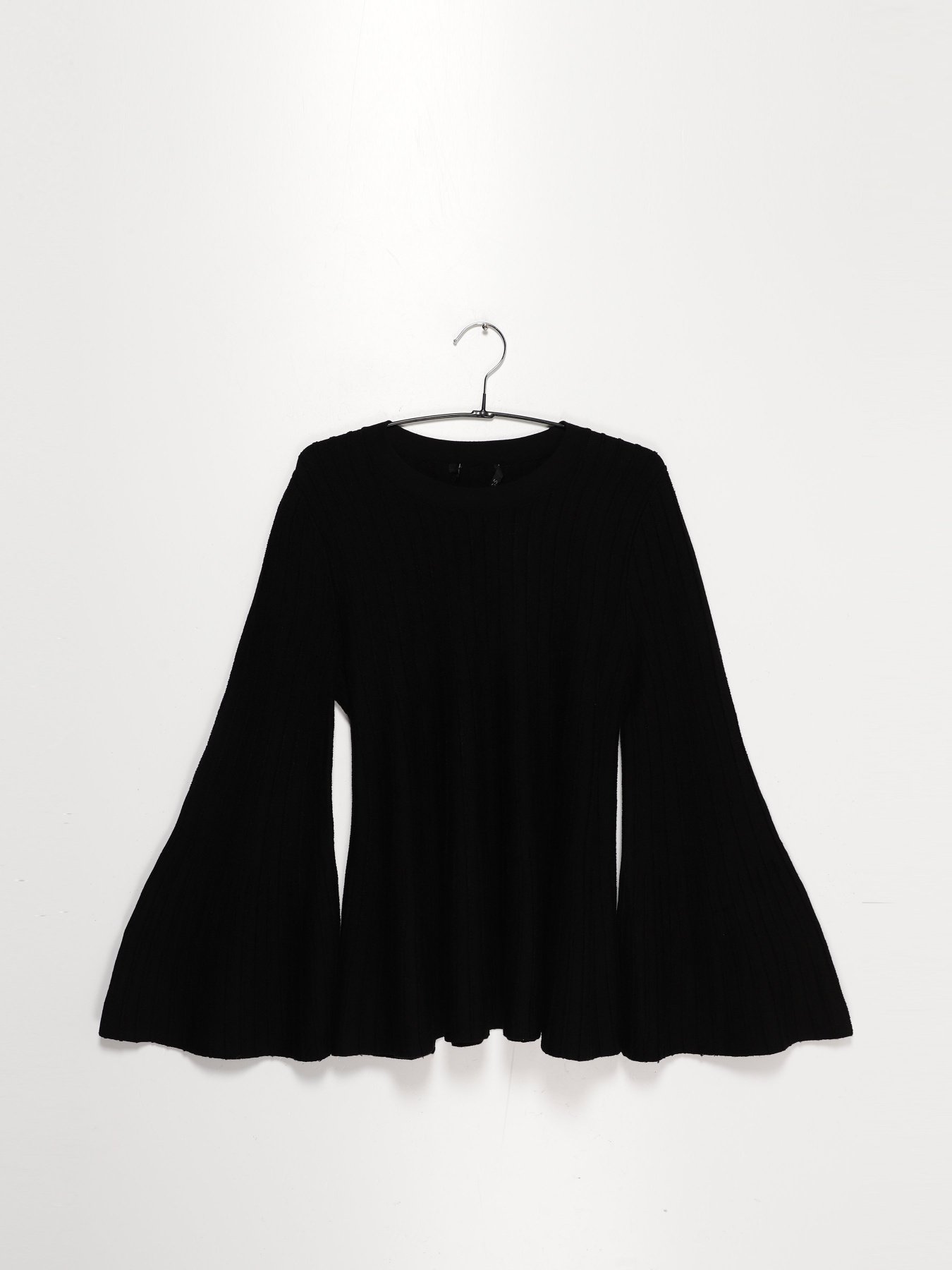 Джемпер COS модель 0581093_чорний Фото