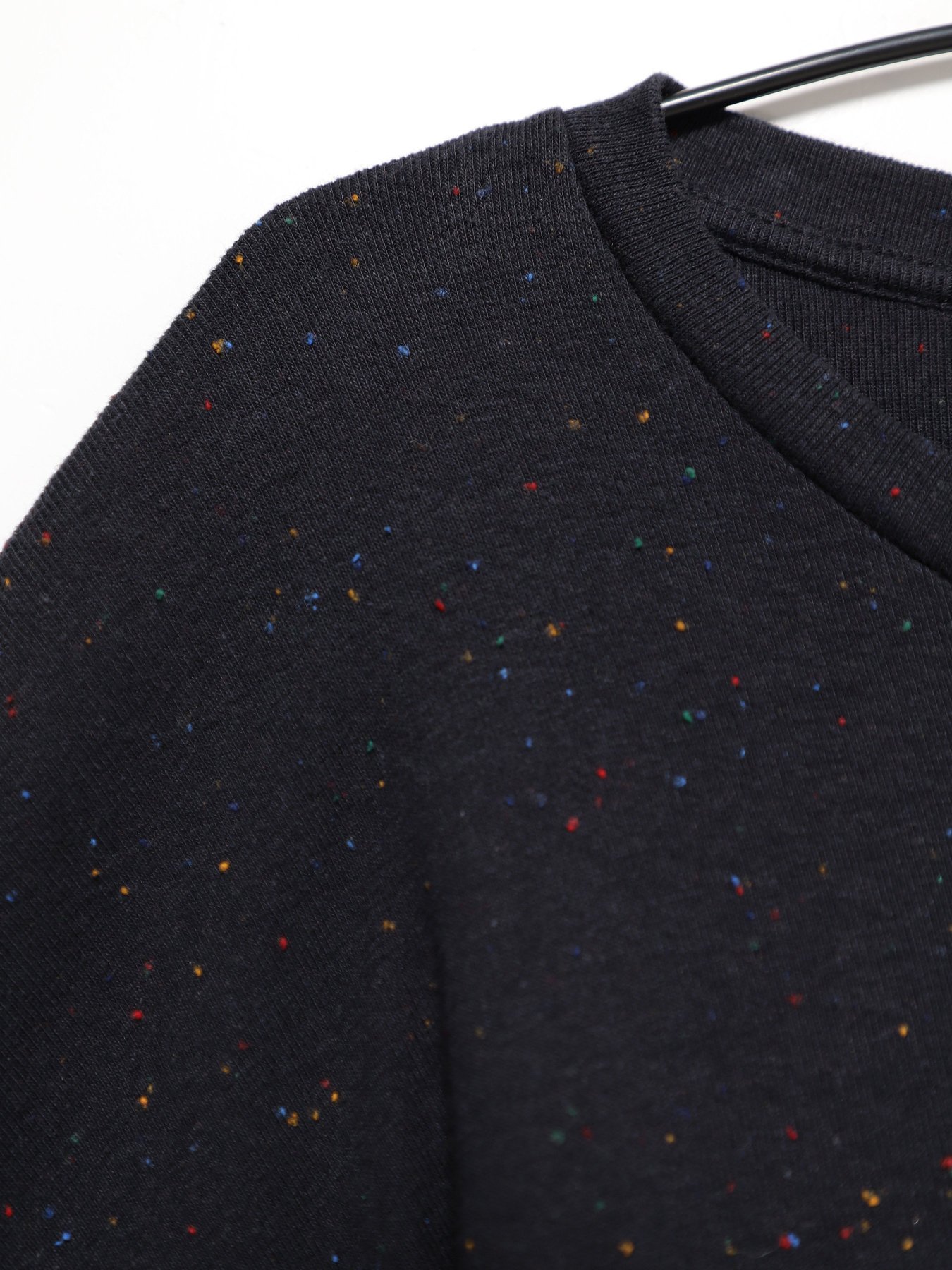 Футболка COS модель 0644859_т.синій комб. Фото