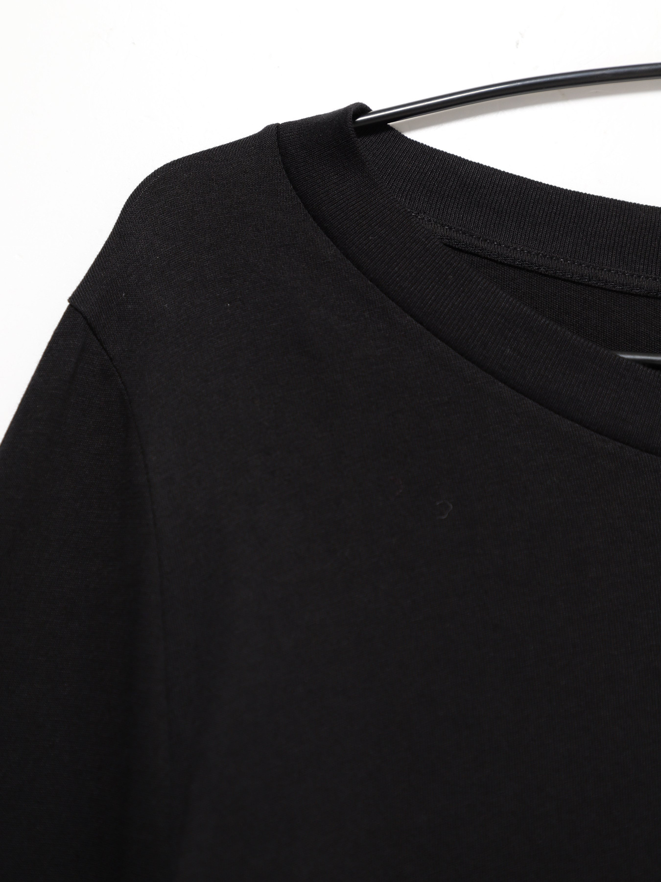 Джемпер COS модель 0655155_чорний Фото