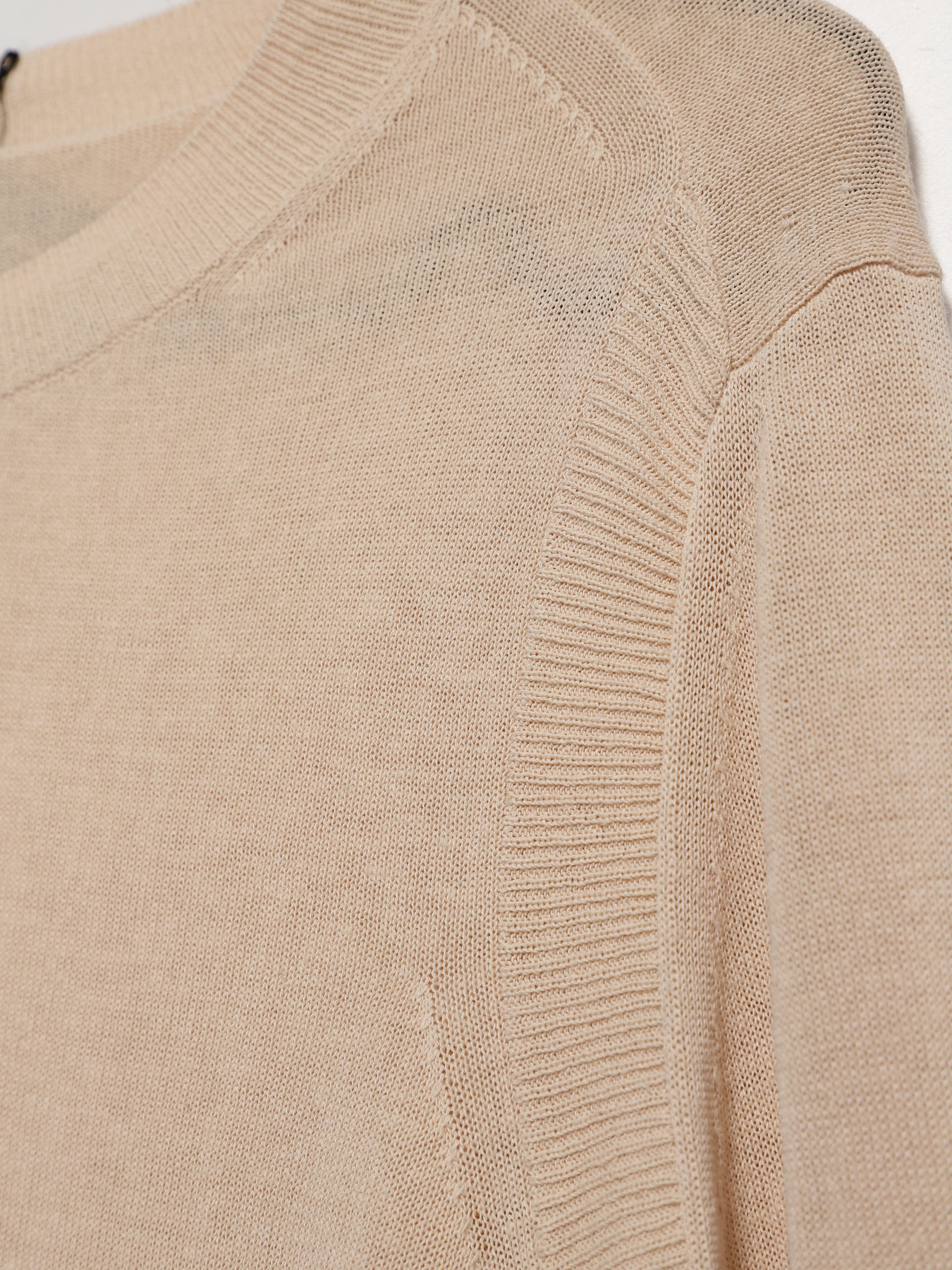 Джемпер COS модель 0722944_бежевий Фото