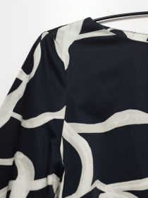 Платье мини COS модель 0838585_т.синій комб. Фото