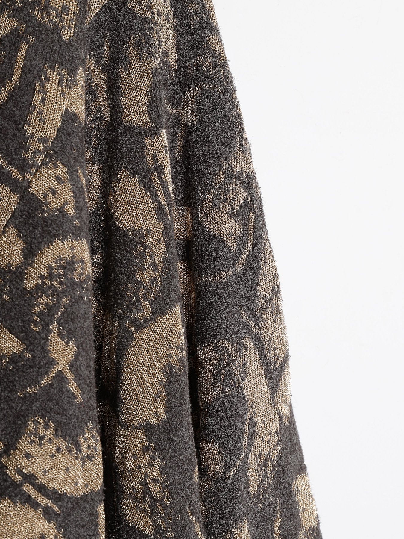 Майка COS модель 09022047_т.сірий з бежевим Фото