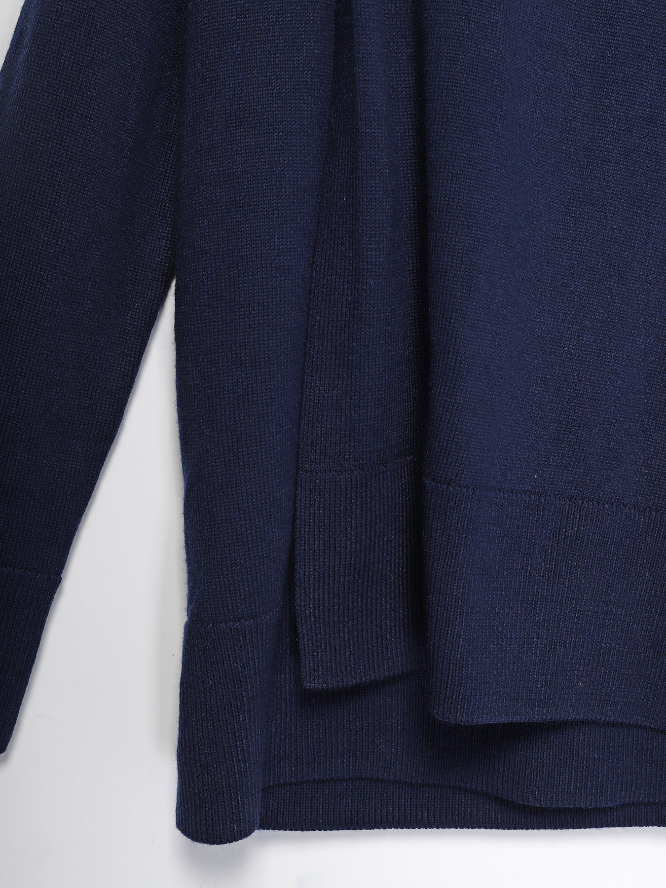 Джемпер COS модель 0924779_т.синій Фото