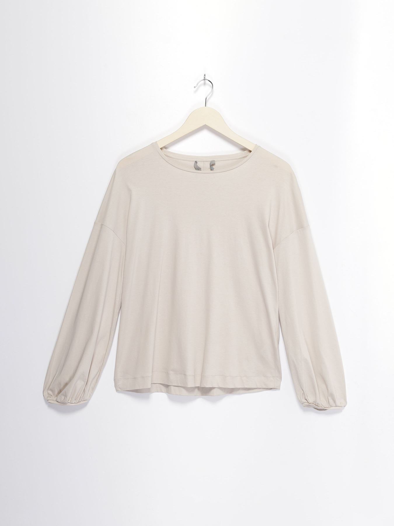 Лонгслів COS модель 0361292_с.бежевий Фото