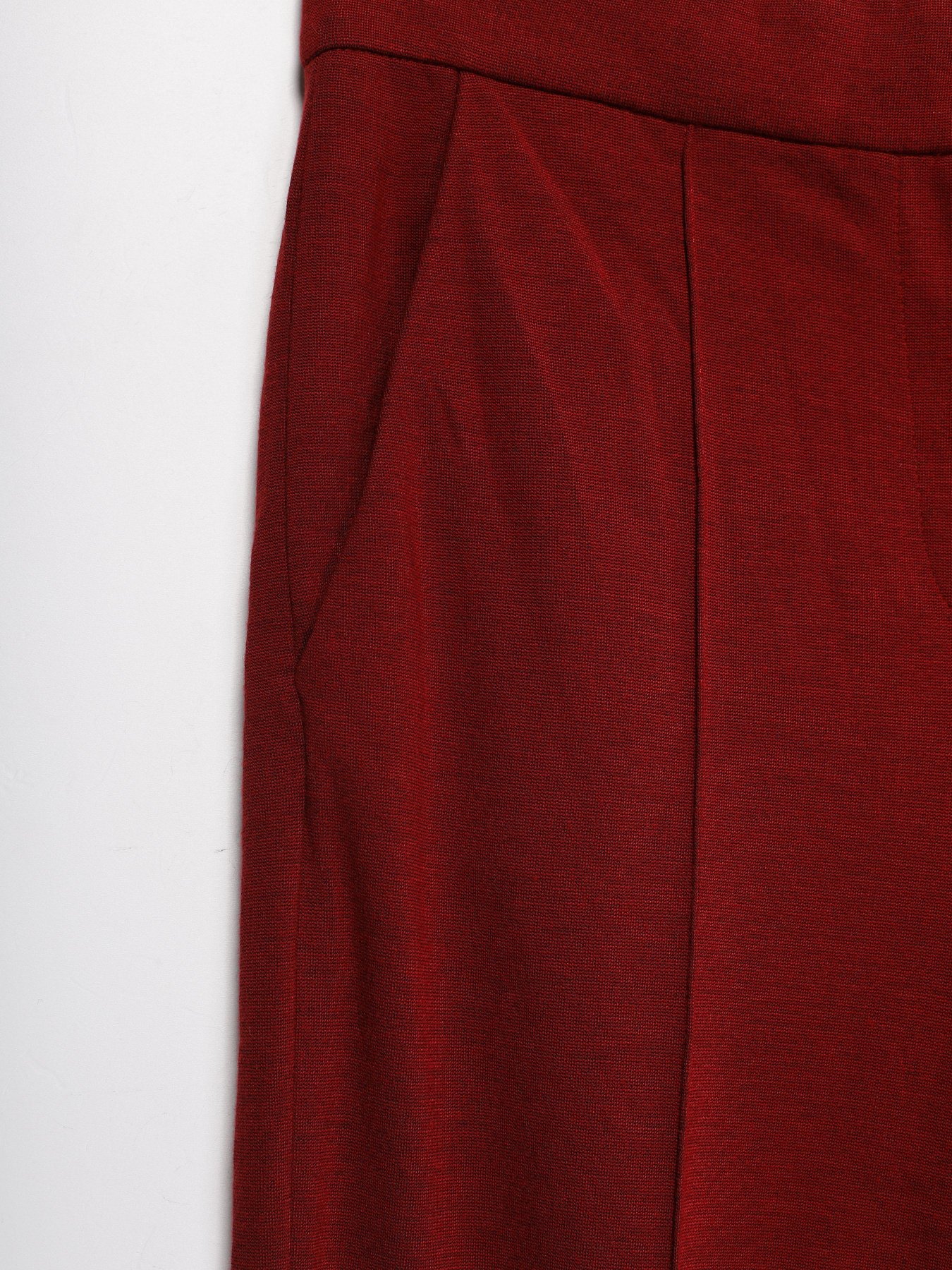 Повсякденні штани COS модель 0462758_червоний Повсякденні штани COS модель 0462758_червоний Фото