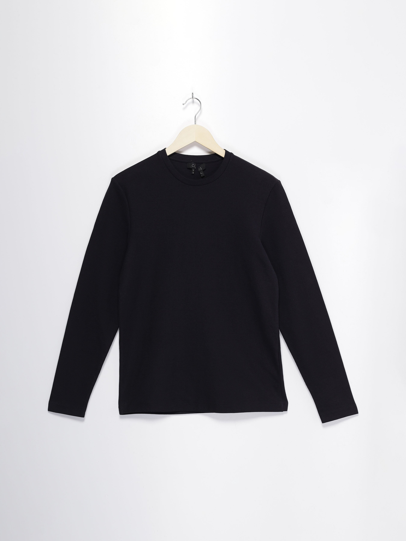 Лонгслив COS модель 0469552_т.синій Фото